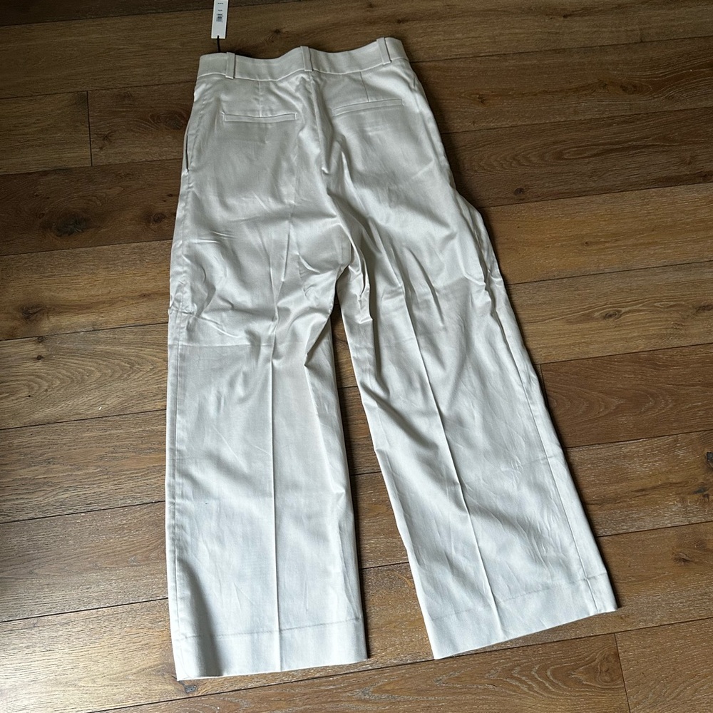 Banana Republic Cream Chinos Wide-Leg High-Waisted